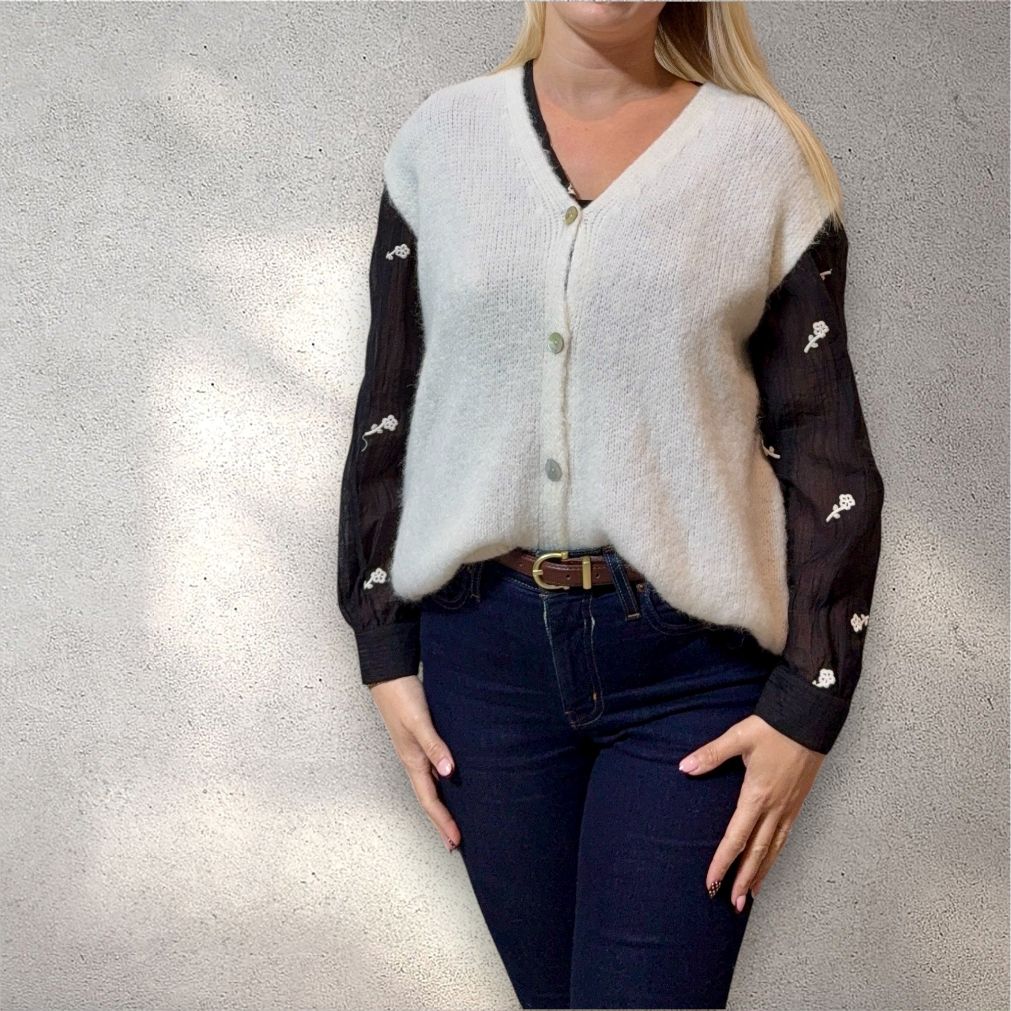 Gilet sans manche en maille blanc