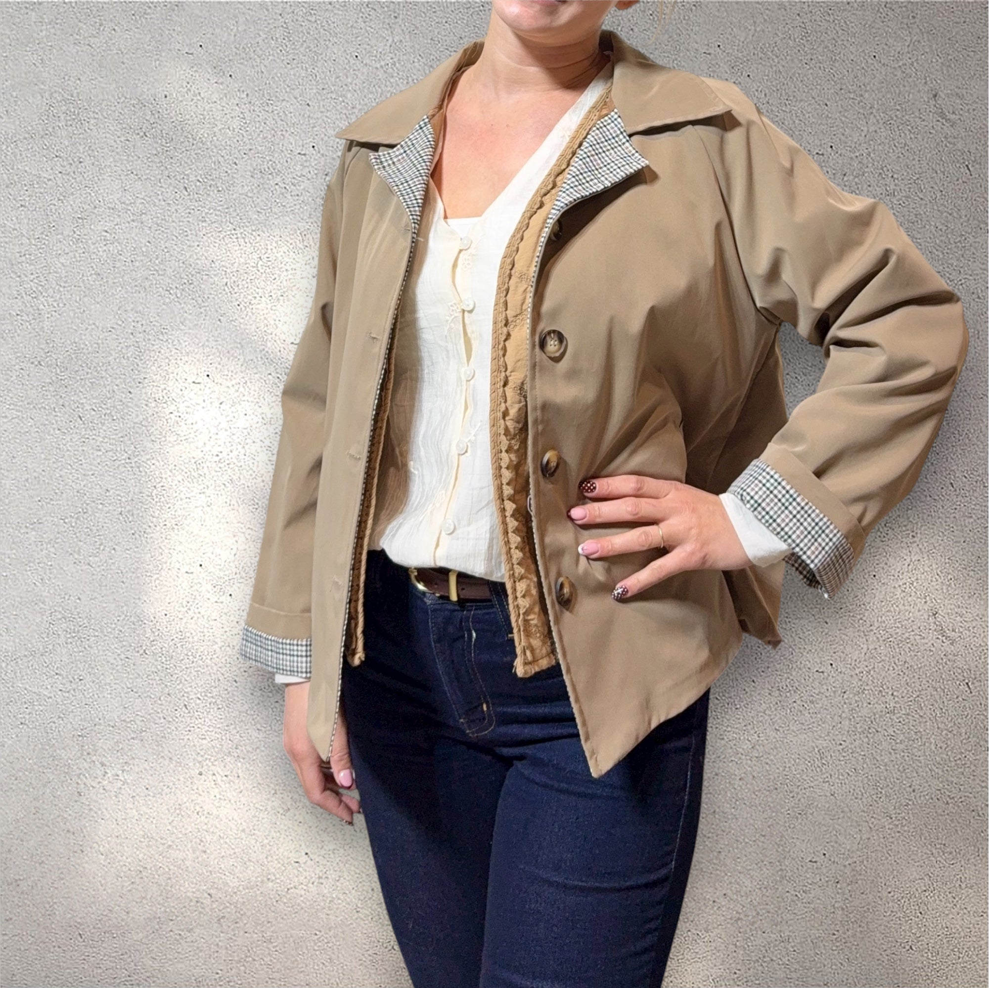 Trench court camel