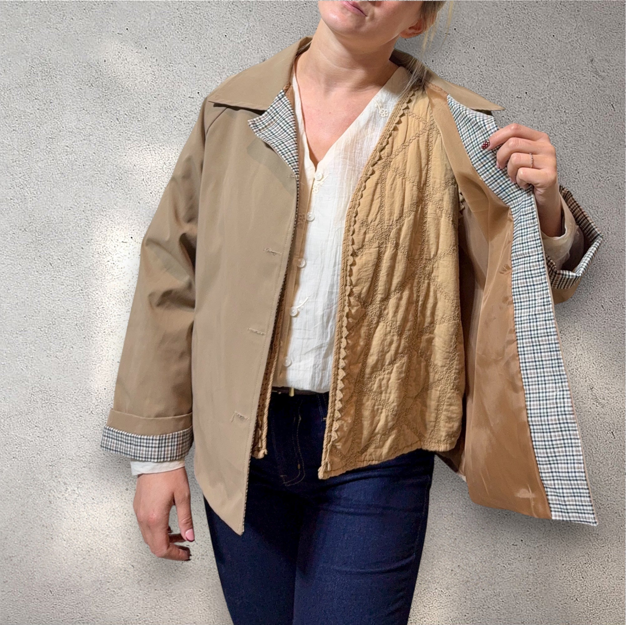 Trench court camel